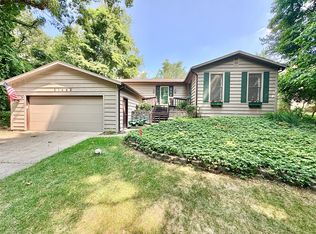 21485 Wallen Dr, South Bend, IN 46628