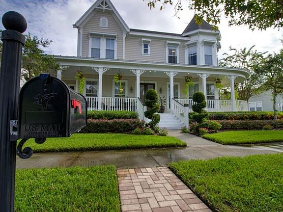 2nd image of 215 Eastpark Dr