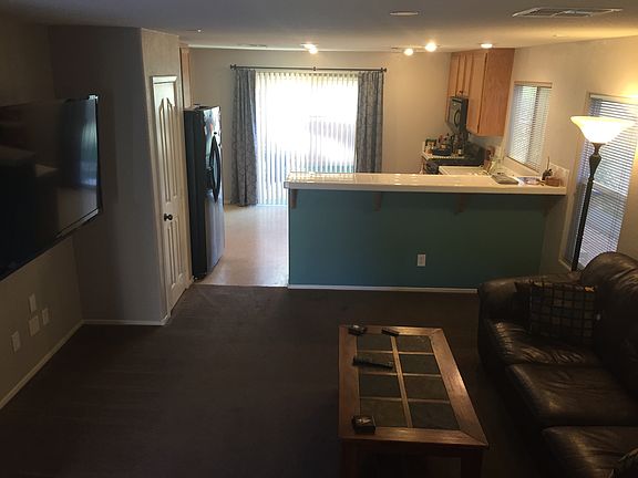 2nd image of 528 Shewsbury Ave