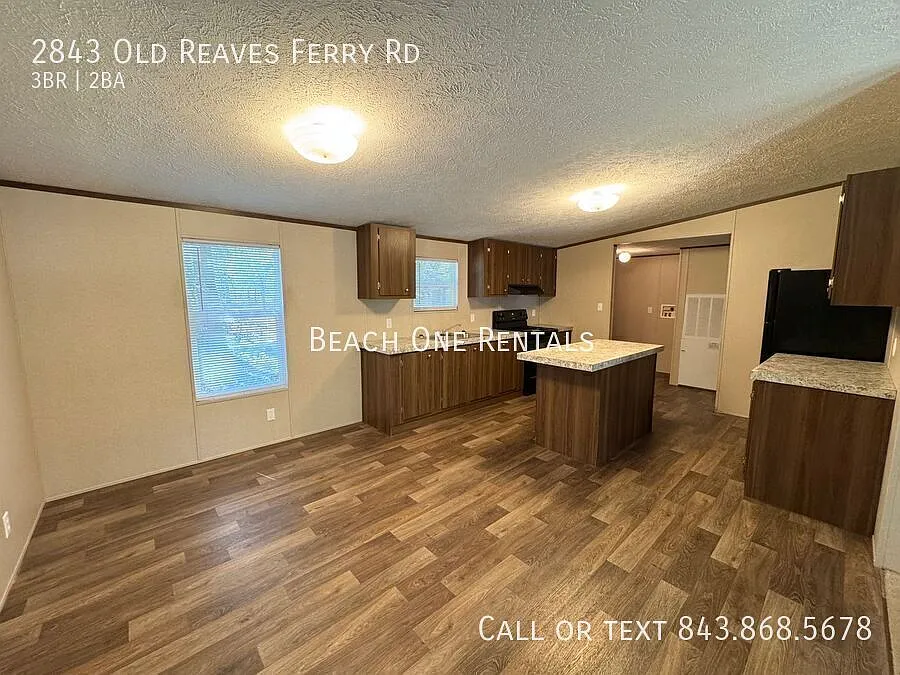 Conway - 3 Bedroom / 2 Bathroom Mobile Home — Photo 4