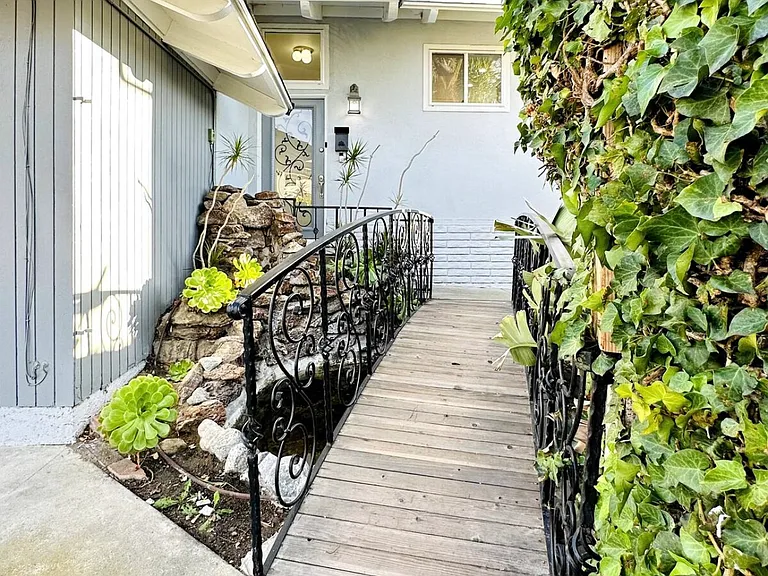 11472 Banner Ave — Photo 21