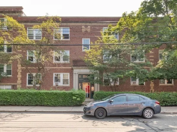 183 Kent St APT 6, Brookline, MA 02446