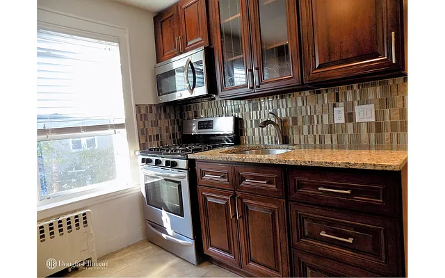 Rented by Douglas Elliman | media 14