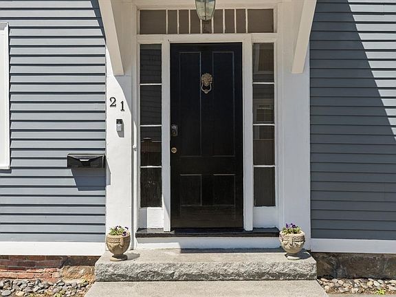 4th image of 21 Purchase St