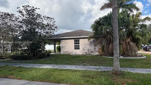 774 NW 16th Pl — Photo 6