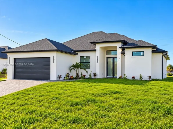 3301 NW 5th St, Cape Coral, FL 33993