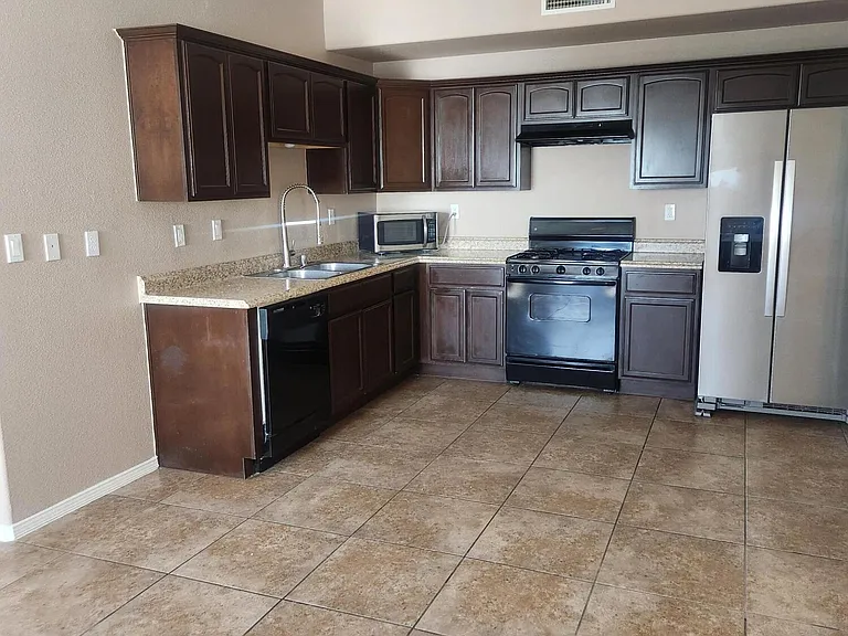 14312 Pancho Gonzalez Ct #A — Photo 7