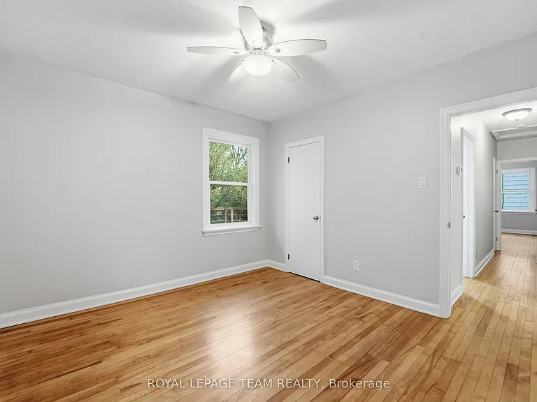 49 Crownhill St — Photo 11