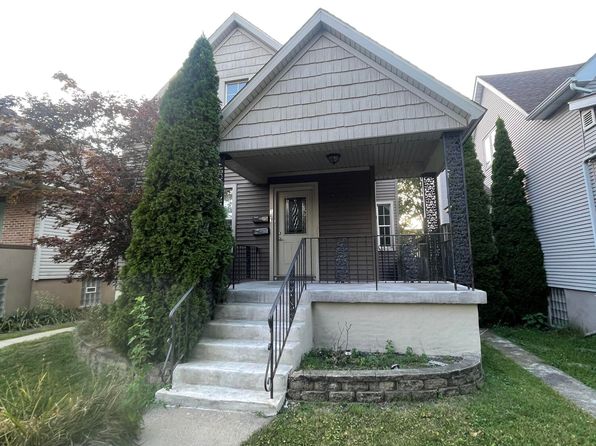 1630 Cleveland Ave, Whiting, IN 46394