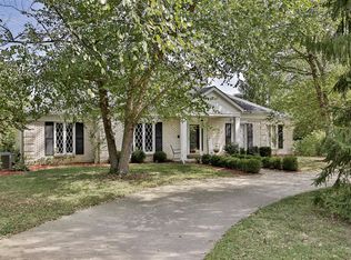 431 Mill Circle Dr, Shelbyville, KY 40065