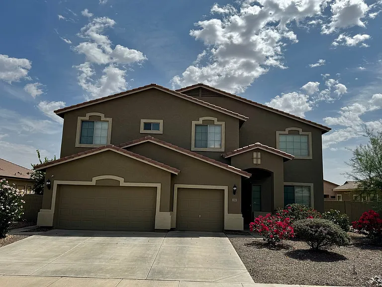 21987 N Balboa Dr — Photo 2