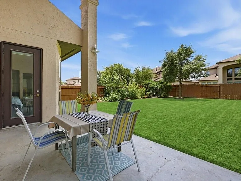 11218 Oudney Ct — Photo 43