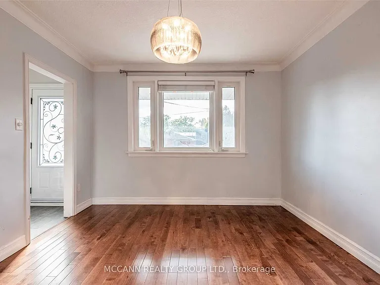 367 Harvie Ave #MAIN2 — Photo 5