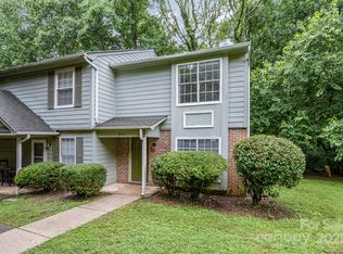 3941 Briarhill Dr, Charlotte, NC 28215