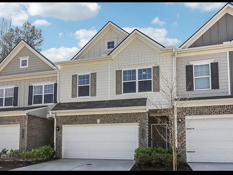 3625 Fairhaven Dr — Photo 1