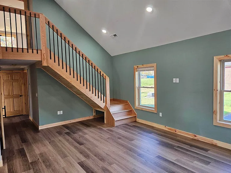 23 Steele Dr #23 — Photo 3