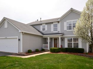 1729 Christopher Ct E, Romeoville, IL 60446