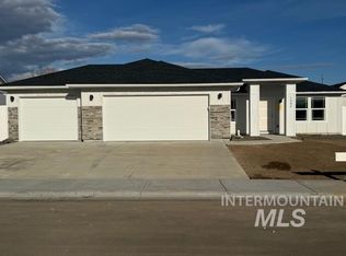1340 Crescent St, Weiser, ID 83672