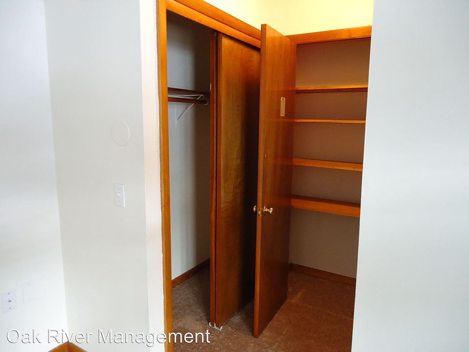 2nd image of 91 Leffingwell Rd APT P2