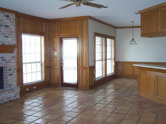 3rd image of 7618 Starnberg Lake Dr