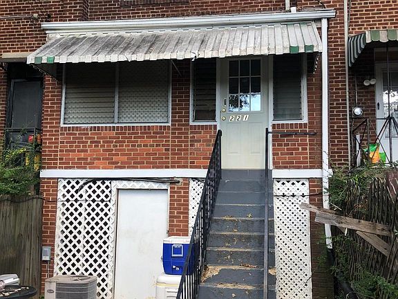 4th image of 221 Evans Ln