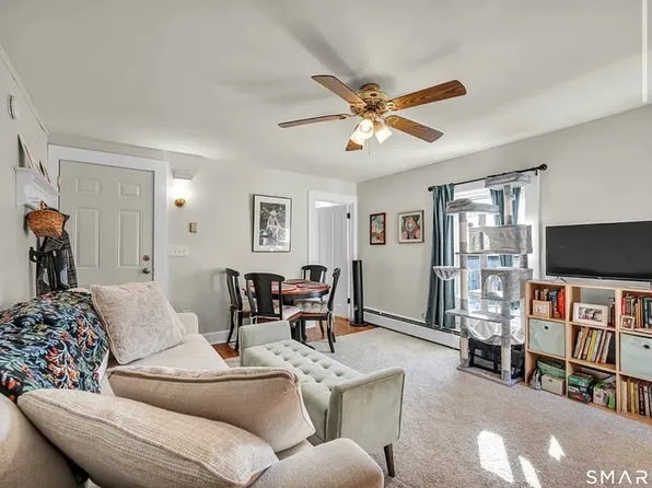 15 Mountain St #2, Vernon Rockville, CT 06066