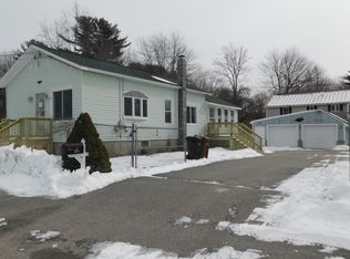 39 Roebuck Ave, Saco, ME 04072