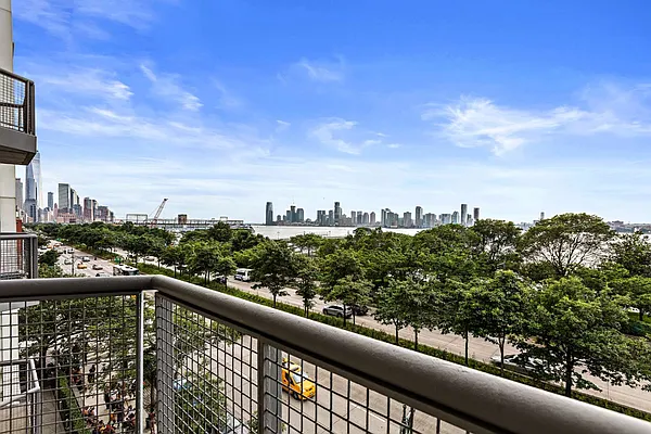 Rented by Keller Williams NYC | media 7