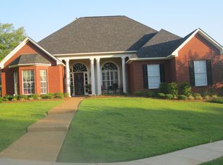 403 Overland Cv, Brandon, MS 39047