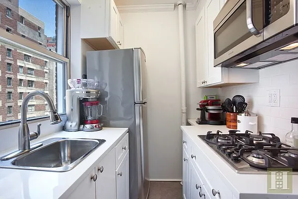 Sold by Halstead Real Estate | media 4