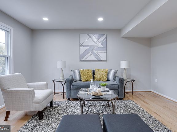3rd image of 6009 Liberty Bell Ct