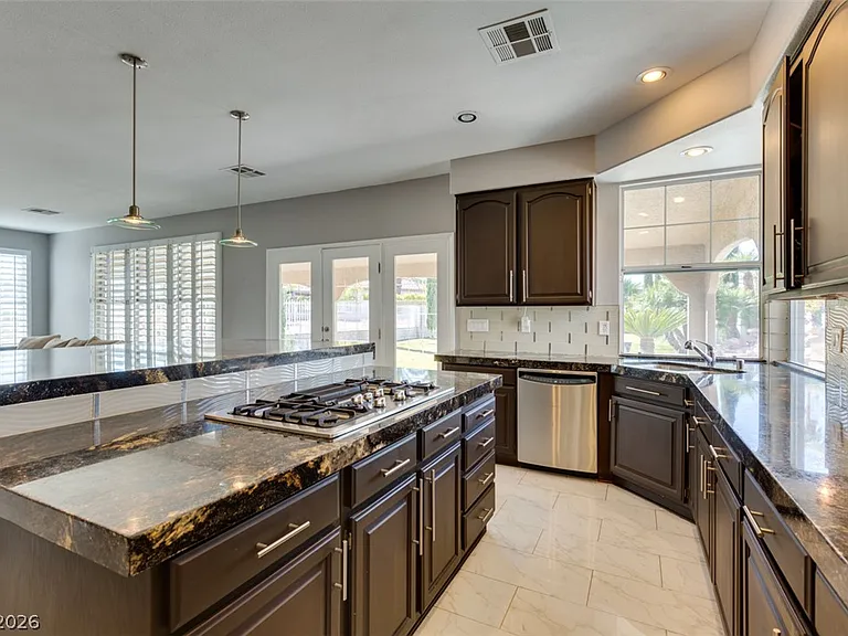 152 Ultra Dr — Photo 30