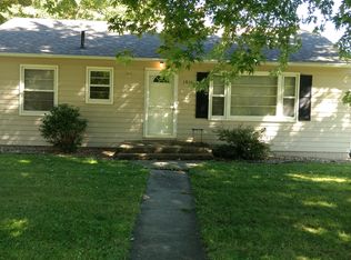 1010 Dement St, Larchwood, IA 51241