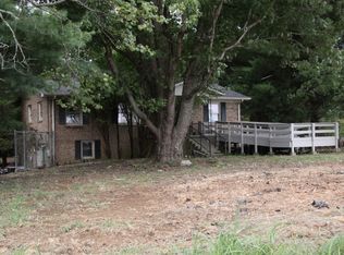 8818 Newtown Rd, Rockvale, TN 37153