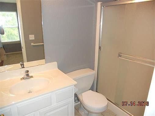 5th image of 15420 E 48th St