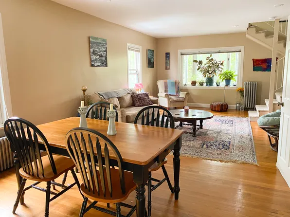 34 Quincy St #2, Somerville, MA 02143