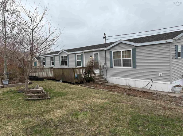 1025 Park Ln, Westville, NS B0K 2A0