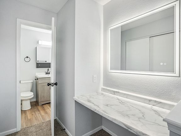 4th image of 2517 Sylvan Glen Ct #2411