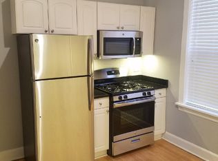 2040 W Ainslie St, Chicago, IL 60625