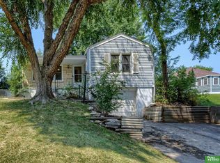 3344 Forest Lawn Ave, Omaha, NE 68112