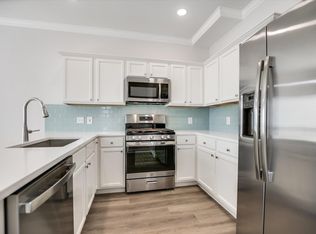 8813 Mountain Shadows Cv APT A, Austin, TX 78735