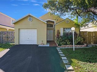 10066 SW 222nd St, Miami, FL 33190