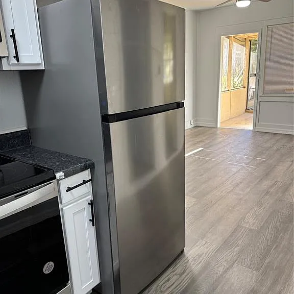 2065 N Betty Ln — Photo 8