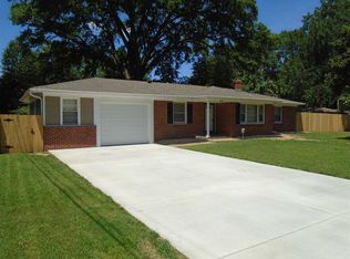 1607 Whitewater Rd, Memphis, TN 38117