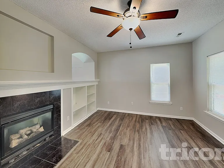 6800 Brancusi Ct — Photo 3