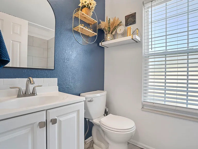 2625 Plymouth Dr — Photo 9