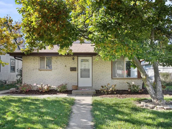 5767 North 79th STREET, Milwaukee, WI 53218