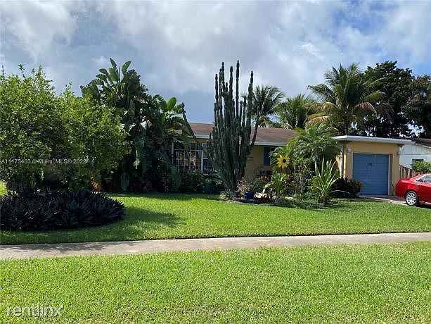 2nd image of 430 NW 39th St