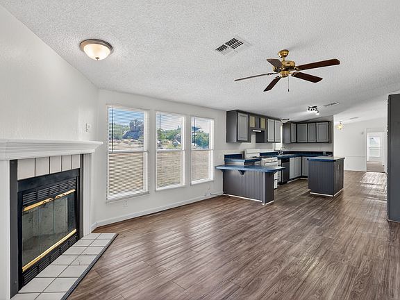 5th image of 355 N Ambassador Rd