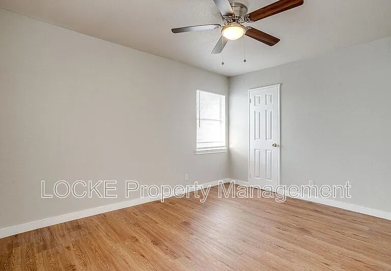 3417 S University Dr #C — Photo 6